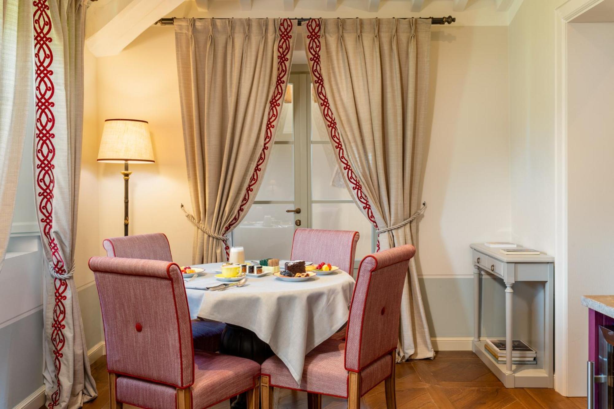 Borgo San Felice Hotell Castelnuovo Berardenga Exteriör bild
