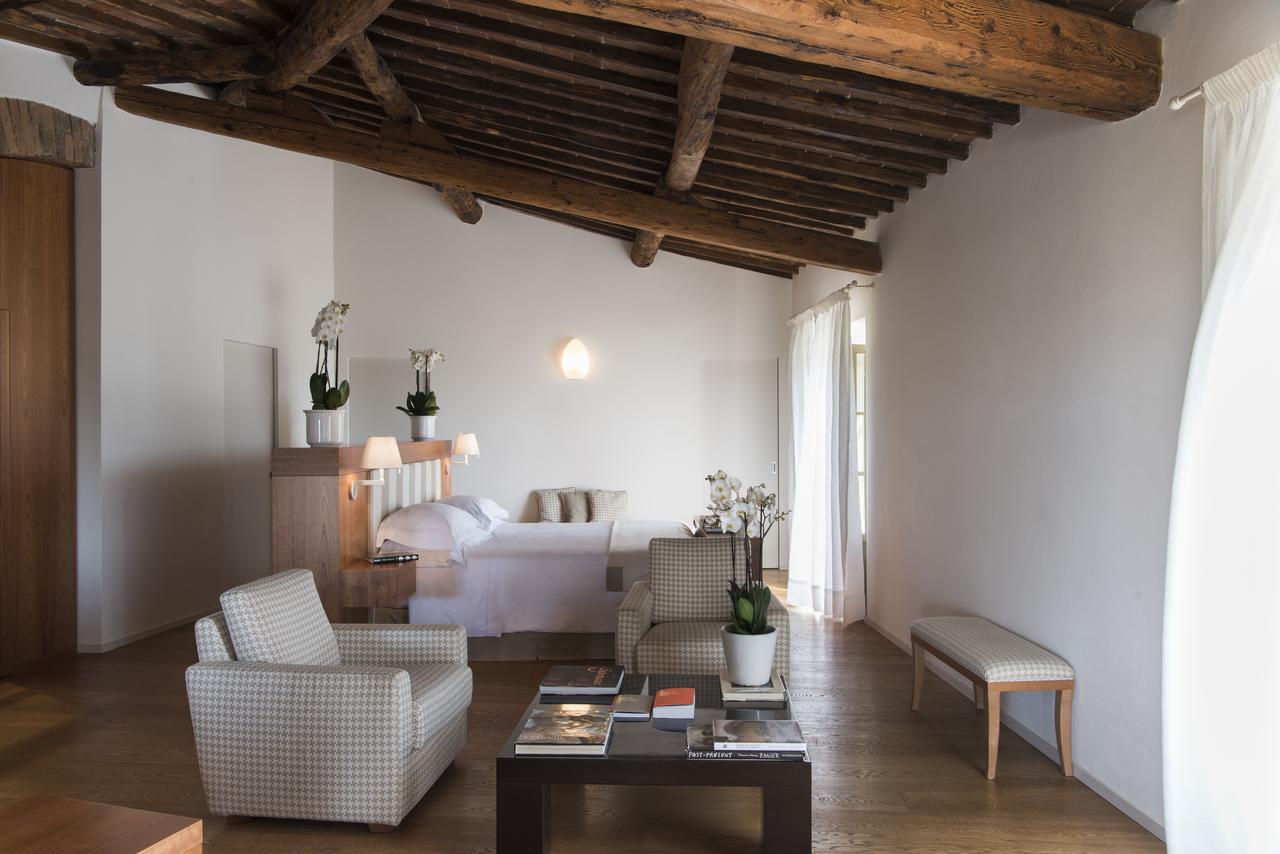 Borgo San Felice Hotell Castelnuovo Berardenga Exteriör bild